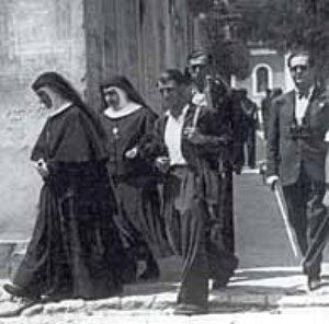 Resultado de imagen de asesinatos frente popular